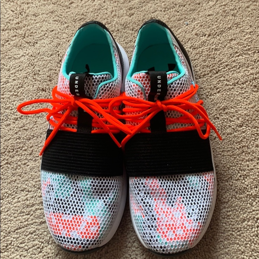 Women’s Under Armour Shoes Size 9.5